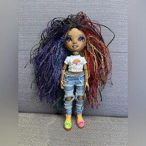 Rainbow High Rockstar Vanessa Tempo Special Edition Fashion  Doll